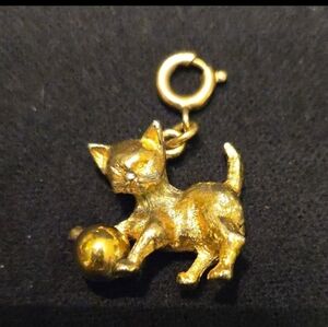 Kitten with ball charm